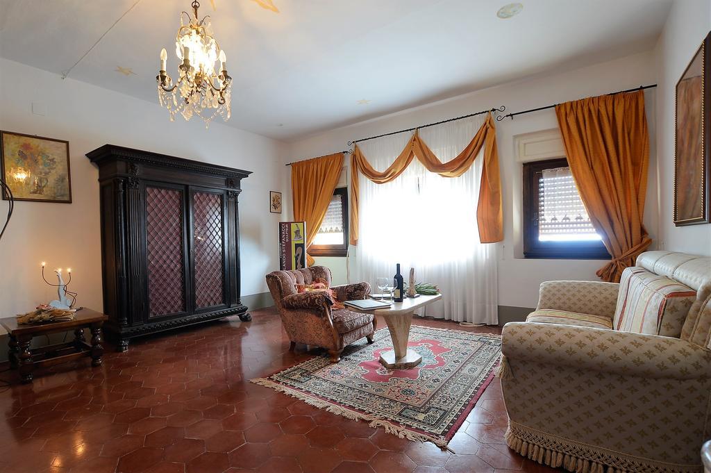 Villa Le Querciolaie Монтеверди-Мариттимо Экстерьер фото