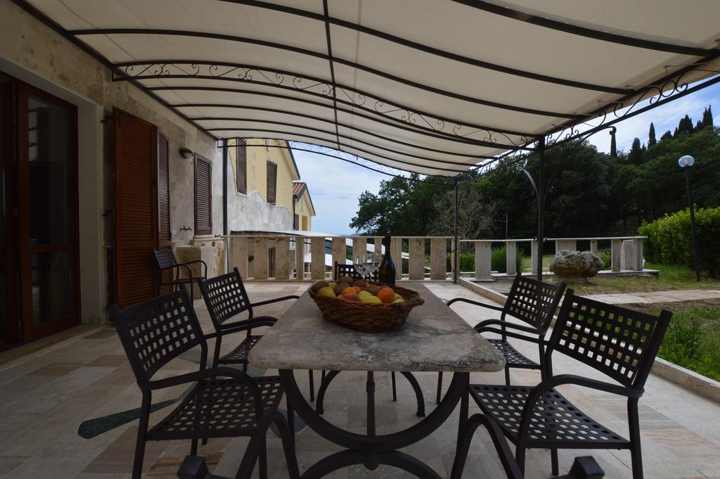 Villa Le Querciolaie Монтеверди-Мариттимо Экстерьер фото