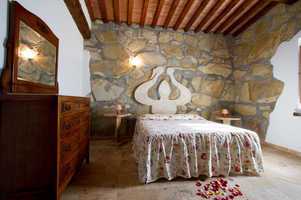 Villa Le Querciolaie Монтеверди-Мариттимо Экстерьер фото